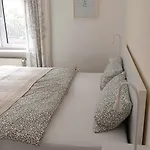 아파트 Maerchenhain Am Mittelrhein - Top-lage Mit Rheinblick, Terrasse & Garten, 2 Schlafzimmer Und 2 Baeder *