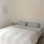 Maerchenhain Am Mittelrhein - Top-lage Mit Rheinblick, Terrasse & Garten, 2 Schlafzimmer Und 2 Baeder Niederheimbach