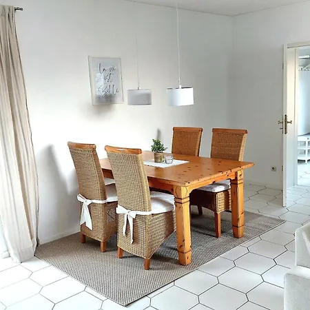 Maerchenhain Am Mittelrhein - Rheinblick, Terrasse & Garten, 2 Schlafzimmer Und 2 Baeder