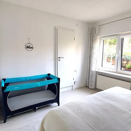 Apartment Märchenhain Am Mittelrhein - Top-lage Mit Rheinblick, Terrasse&garten, 2 Schlafzimmer Und 2 Bäder Niederheimbach