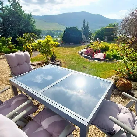 Maerchenhain Am Mittelrhein - Top-lage Mit Rheinblick, Terrasse & Garten, 2 Schlafzimmer Und 2 Baeder Apartamento