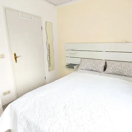 Maerchenhain Am Mittelrhein - Top-lage Mit Rheinblick, Terrasse & Garten, 2 Schlafzimmer Und 2 Baeder Apartamento *