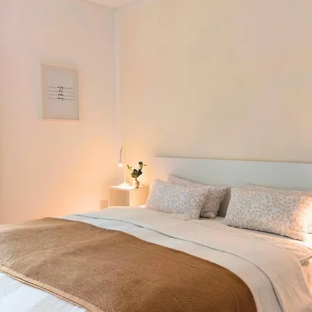 Maerchenhain Am Mittelrhein - Top-lage Mit Rheinblick, Terrasse & Garten, 2 Schlafzimmer Und 2 Baeder Apartamento *