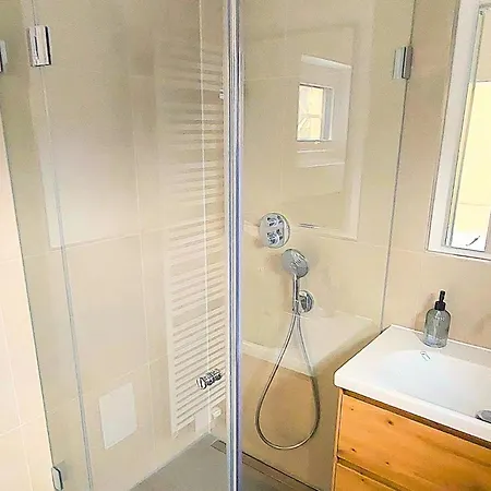 Apartamento Maerchenhain Am Mittelrhein - Top-lage Mit Rheinblick, Terrasse & Garten, 2 Schlafzimmer Und 2 Baeder