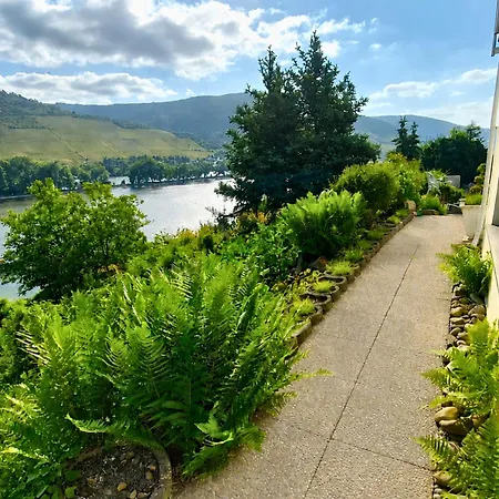 Maerchenhain Am Mittelrhein - Top-lage Mit Rheinblick, Terrasse & Garten, 2 Schlafzimmer Und 2 Baeder Apartamento