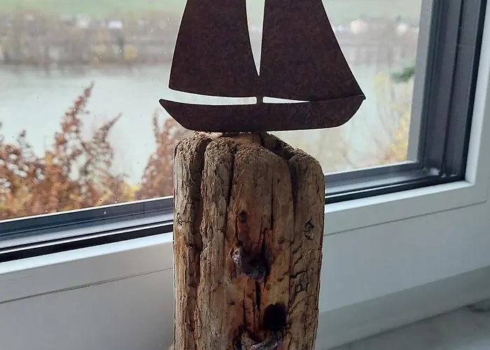 Maerchenhain Am Mittelrhein - Rheinblick, Terrasse & Garten, 2 Schlafzimmer Und 2 Baeder * Niederheimbach