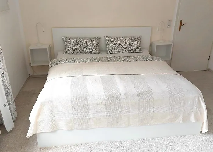 Maerchenhain Am Mittelrhein - Rheinblick, Terrasse & Garten, 2 Schlafzimmer Und 2 Baeder *