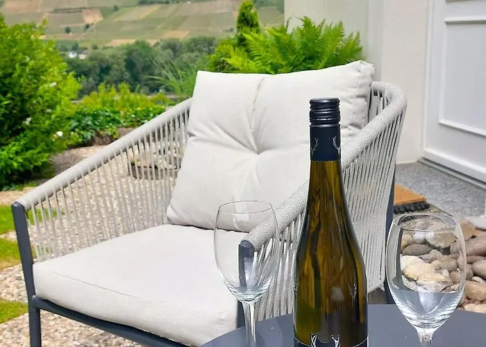 Apartmán Maerchenhain Am Mittelrhein - Rheinblick, Terrasse & Garten, 2 Schlafzimmer Und 2 Baeder Niederheimbach
