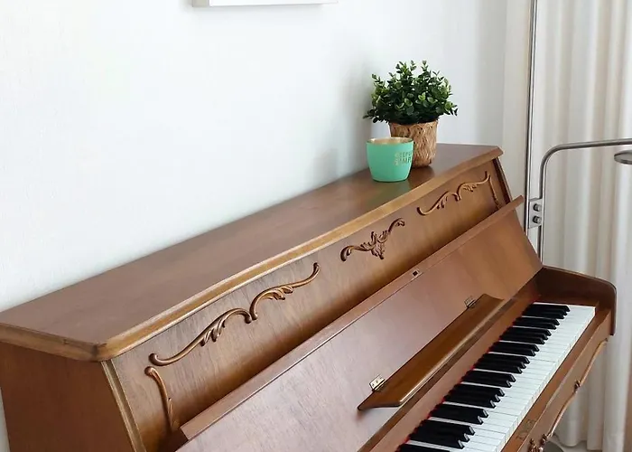 Apartment Märchenhain Am Mittelrhein - Rheinblick, Terrasse&garten, 2 Schlafzimmer Und 2 Bäder Niederheimbach